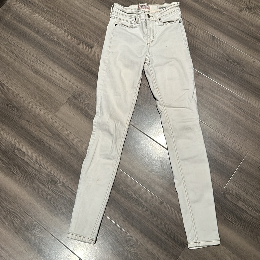 Guess skinny jeans size 25